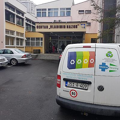 Čisti i uredni ulični kontejneri za e-otpad