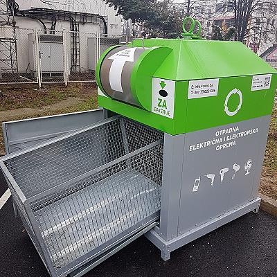 Čisti i uredni ulični kontejneri za e-otpad