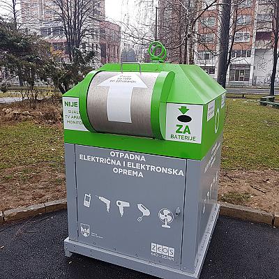 Čisti i uredni ulični kontejneri za e-otpad