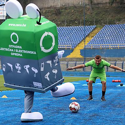 Mister Recko u posjeti treningu FK Željezničar