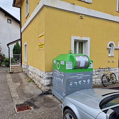 Postavljeni kontejneri za e-otpad u Općini Gornji Vakuf - Uskoplje