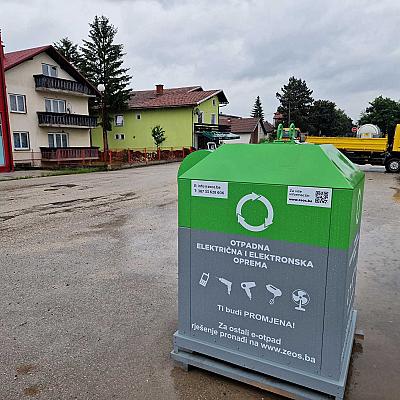 Postavljeni kontejneri za e-otpad u Općini Bugojno