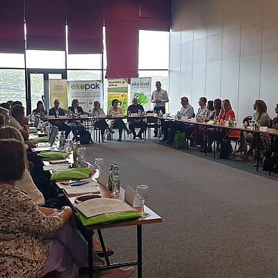 Udruženje operatera sistema FBiH organizovalo radionicu o rezultatima u reciklaži ambalažnog, električnog i elektronskog otpada