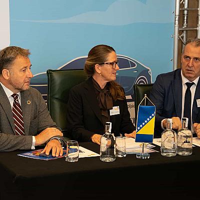 Učešće ZEOS eko-sistem d.o.o. na Konferenciji „ELEKTROMOBILNOST: POČETAK ILI KRAJ LEDENOG DOBA?“: Ključna uloga u razvoju i održivosti zajednice