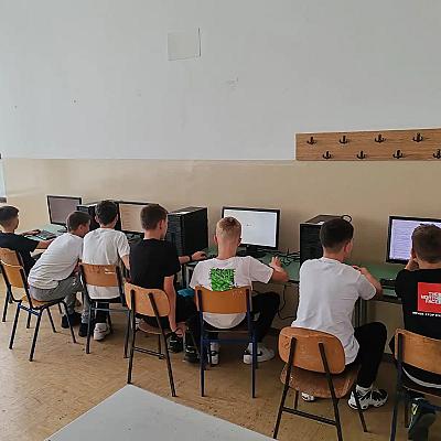 Pomozi.ba: Zahvalnica za doprinos razvoju zajednice - Donacijom popravljene opreme gradimo budućnost