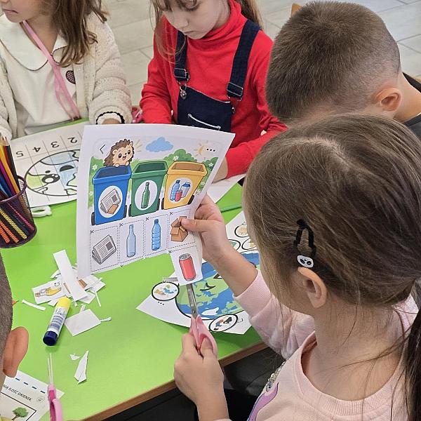 Međunarodni dan e-otpada proslavljen uz osmijehe i važne lekcije u Vrtiću Dunje!