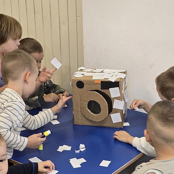 Međunarodni dan e-otpada proslavljen uz osmijehe i važne lekcije u Vrtiću Dunje!