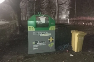 Novo Sarajevo Ulični kontejner Kampus univerziteta Sarajevo - ispred ETF- 1400.webp