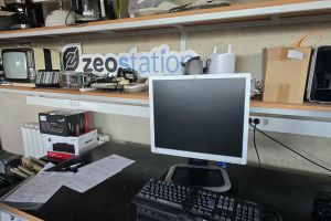 2025-11-14 ZEOStation Donacija računara srednja mašinska tehnička škola (8)- optimized 1.jpg