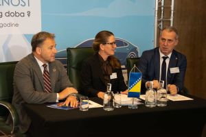 zeos-eko-sistem-konferencija-elektromobilnost (11).jpg