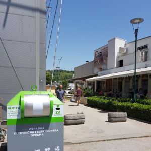 Postavljeni novi kontejneri za e-otpad u Kantonu Sarajevo